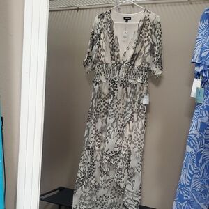 Express NWT Neutral Animal-Print Maxi Dress in Beige and Black